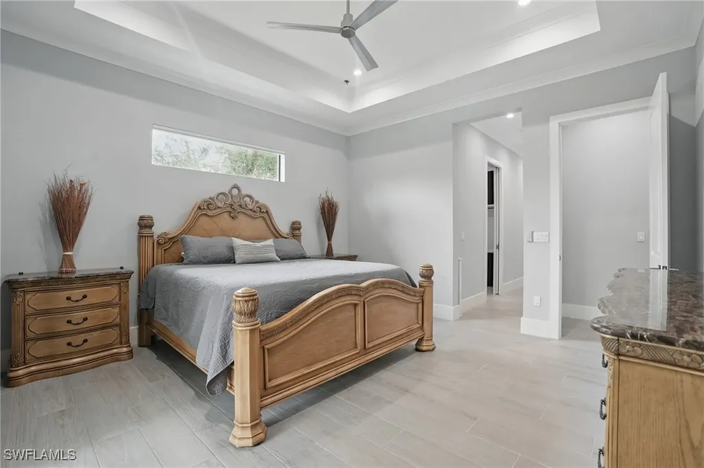 505 7th Street NW Naples FL 34120