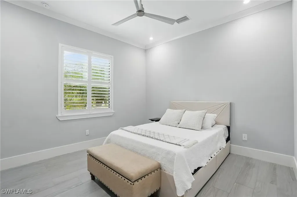 505 7th Street NW Naples FL 34120