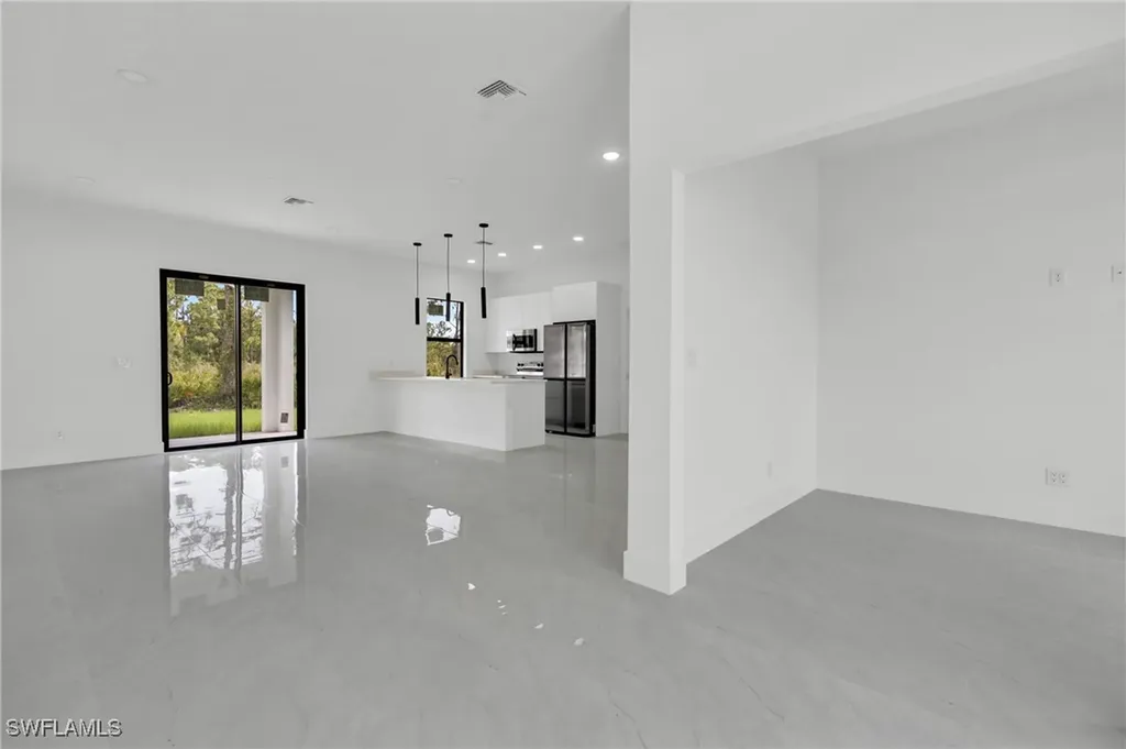 1844 Richmond Avenue N Lehigh Acres FL 33972