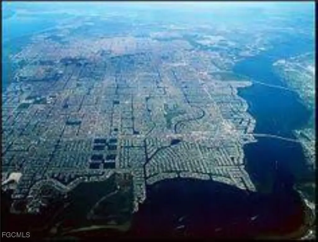 1111 NW 19th Place Cape Coral FL 33993