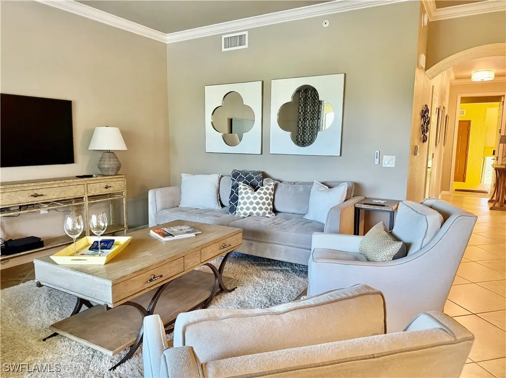 9735 Acqua Court Naples FL 34113