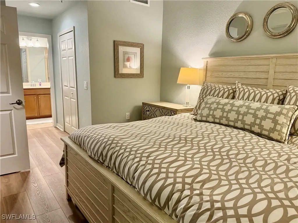 9735 Acqua Court Naples FL 34113