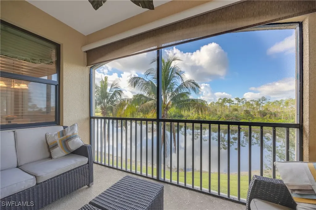 9735 Acqua Court Naples FL 34113