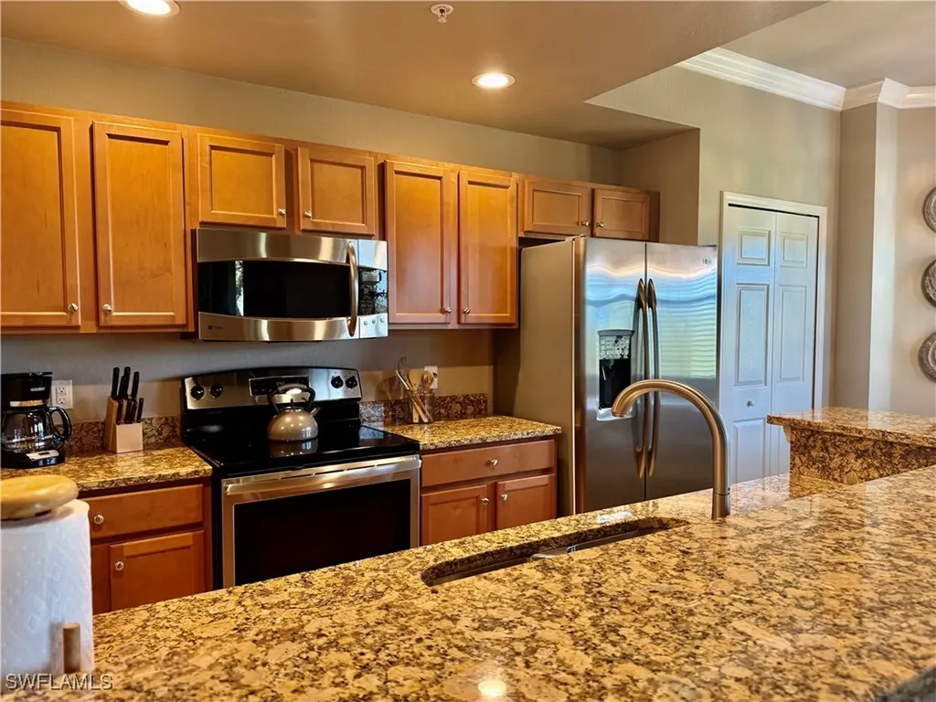 9735 Acqua Court Naples FL 34113