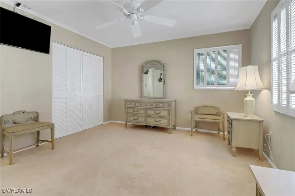 1155 Sandpiper Street Naples FL 34102