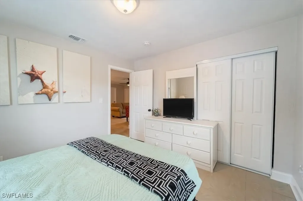 51-55 Lake Street North Fort Myers FL 33903