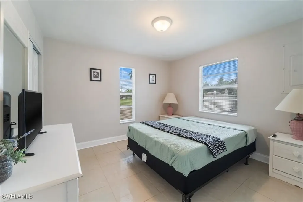 51-55 Lake Street North Fort Myers FL 33903
