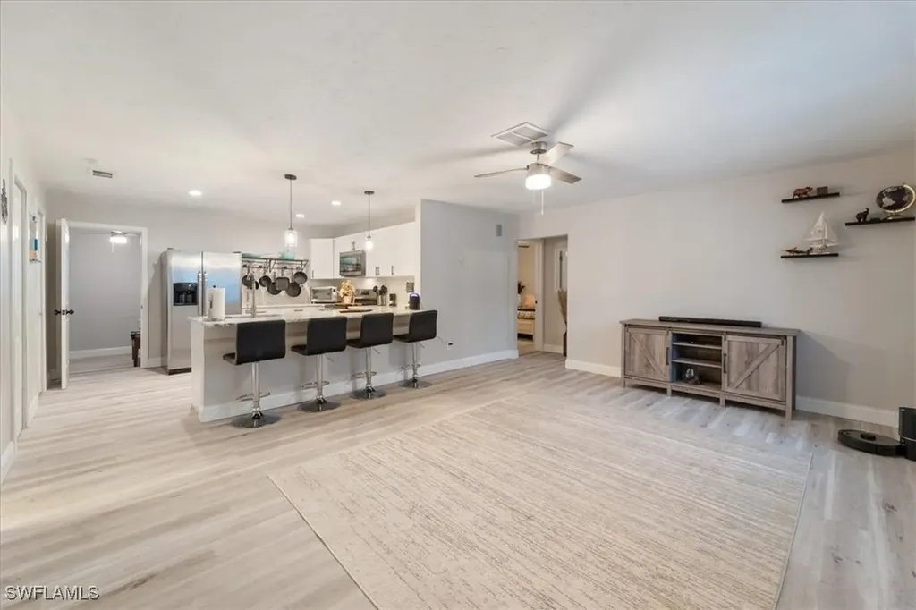 51-55 Lake Street North Fort Myers FL 33903