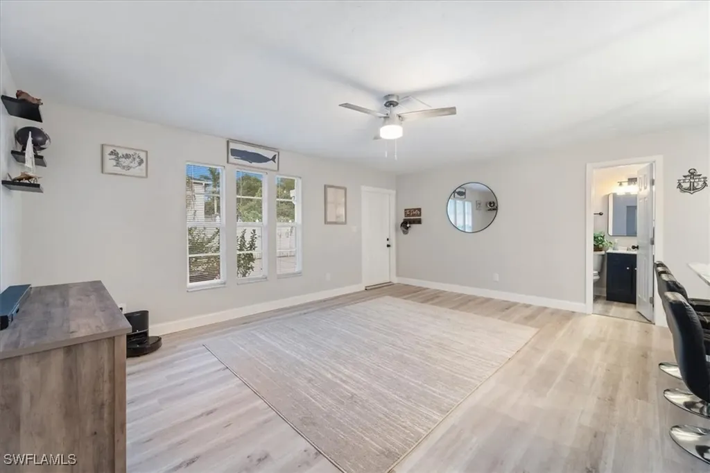 51-55 Lake Street North Fort Myers FL 33903