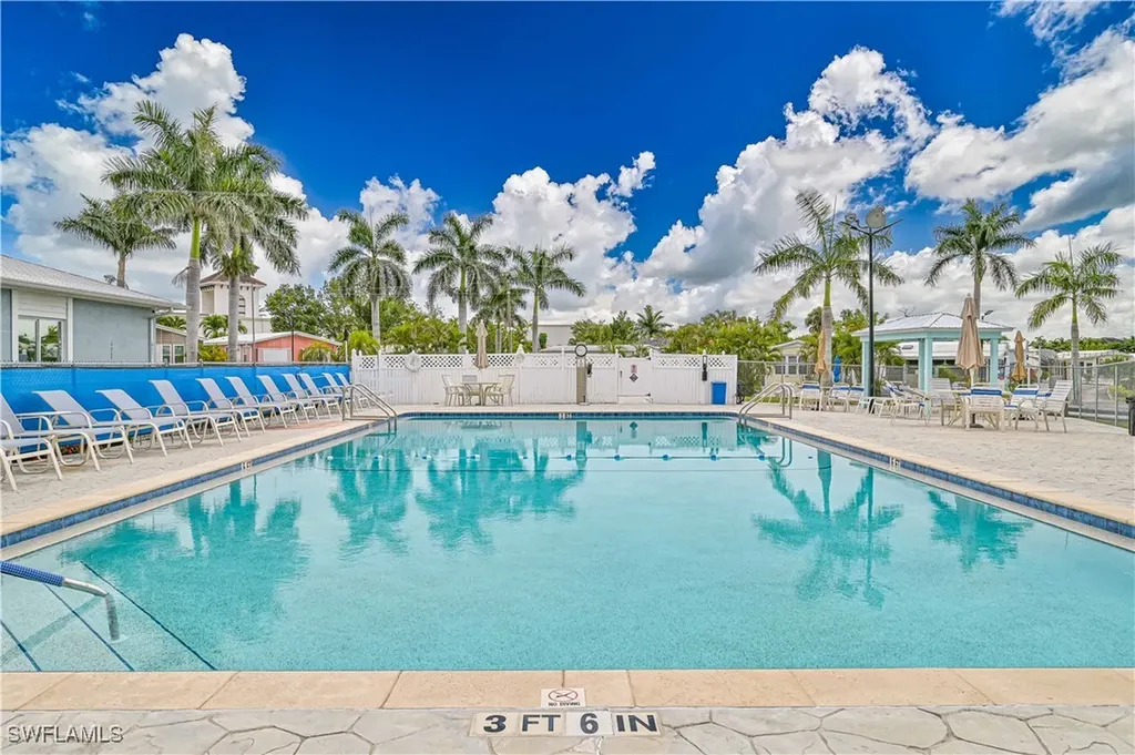 17029 Puppy Dog Drive Fort Myers FL 33908