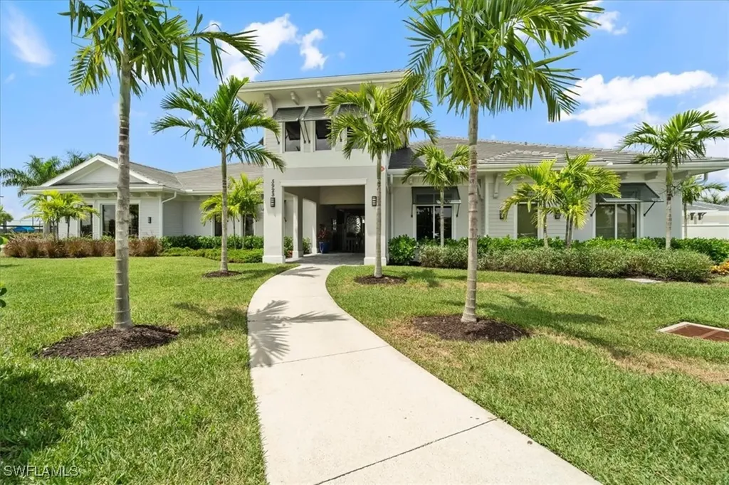 5721 Oakmont Court Ave Maria FL 34142