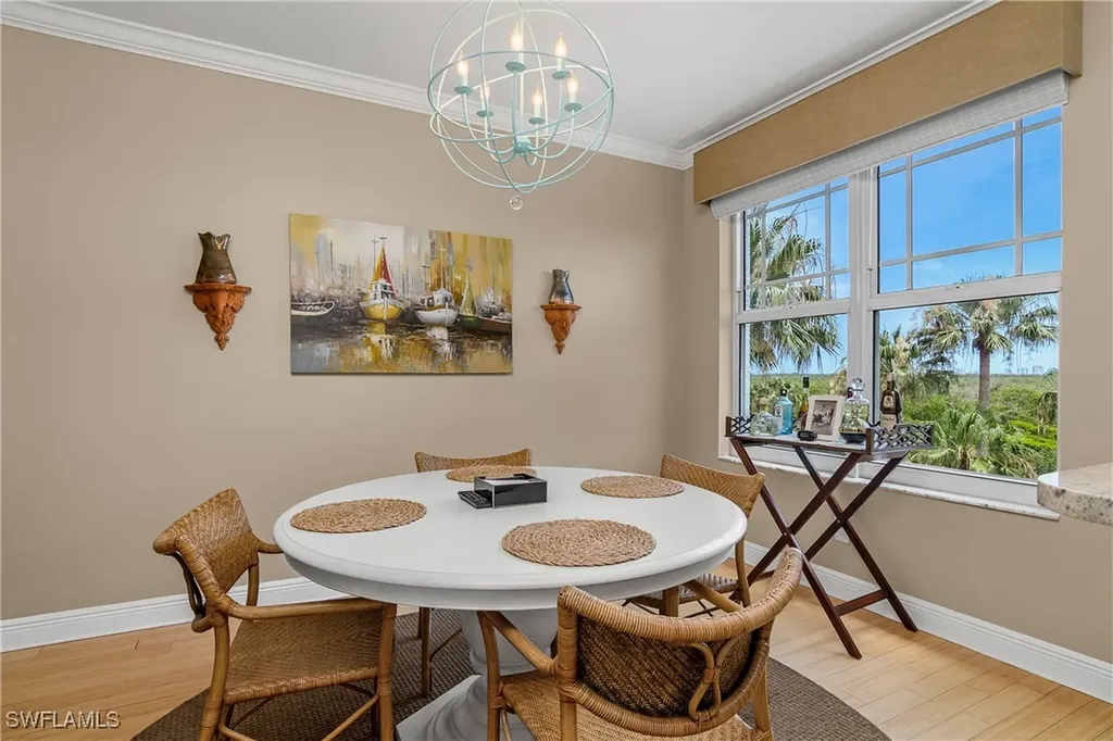 430 Cove Tower Drive Naples FL 34110