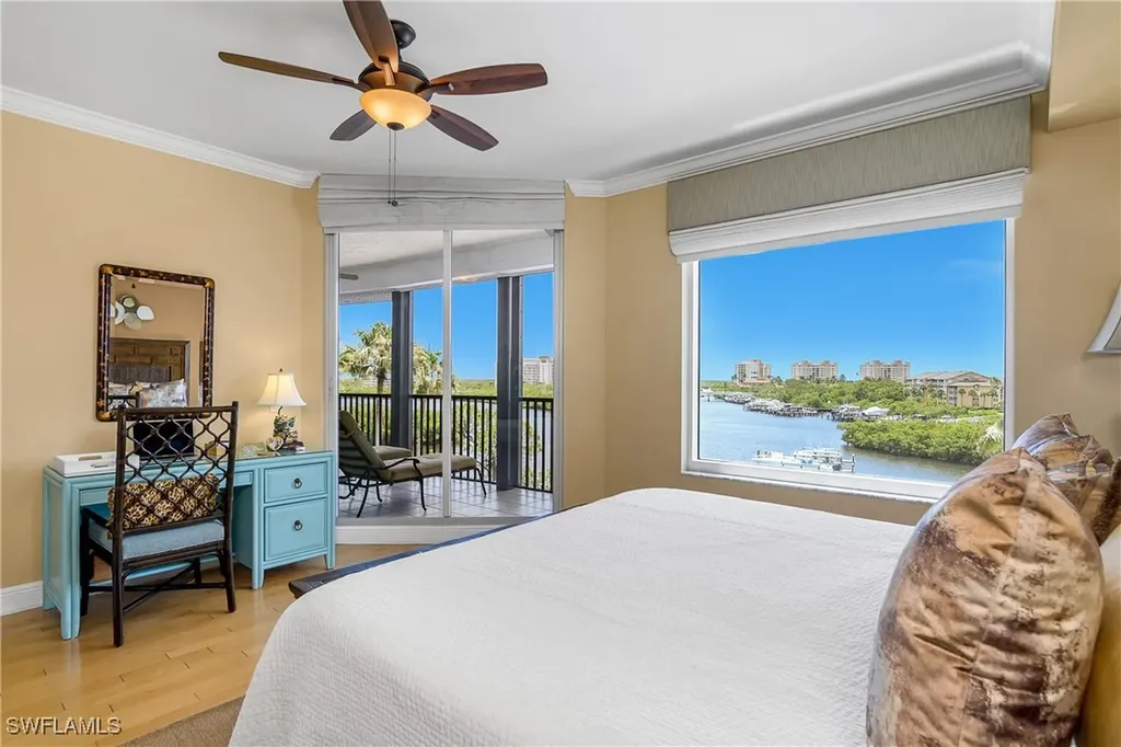 430 Cove Tower Drive Naples FL 34110