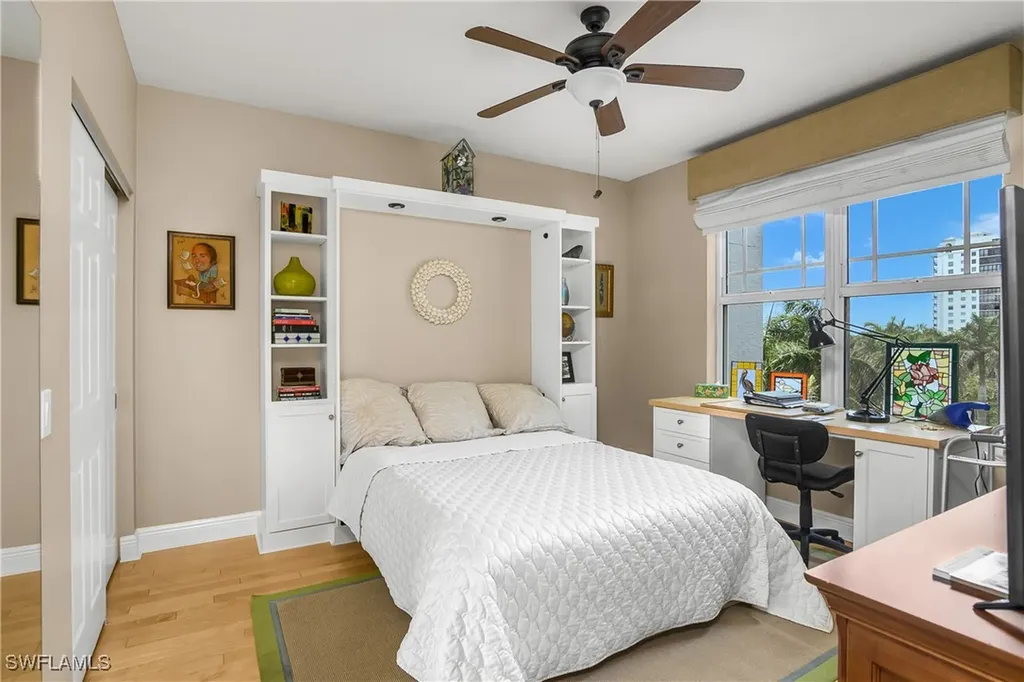 430 Cove Tower Drive Naples FL 34110