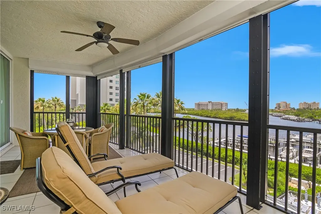 430 Cove Tower Drive Naples FL 34110