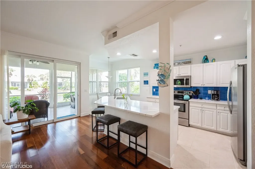 4610 Hawks Nest Drive Naples FL 34114