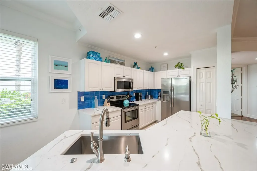 4610 Hawks Nest Drive Naples FL 34114