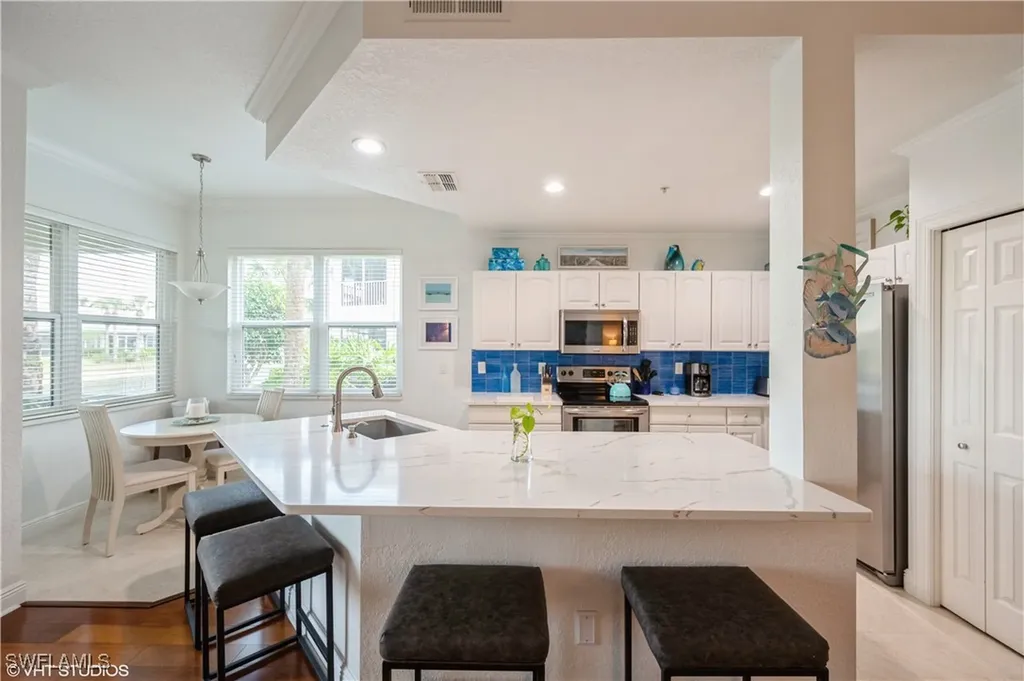 4610 Hawks Nest Drive Naples FL 34114