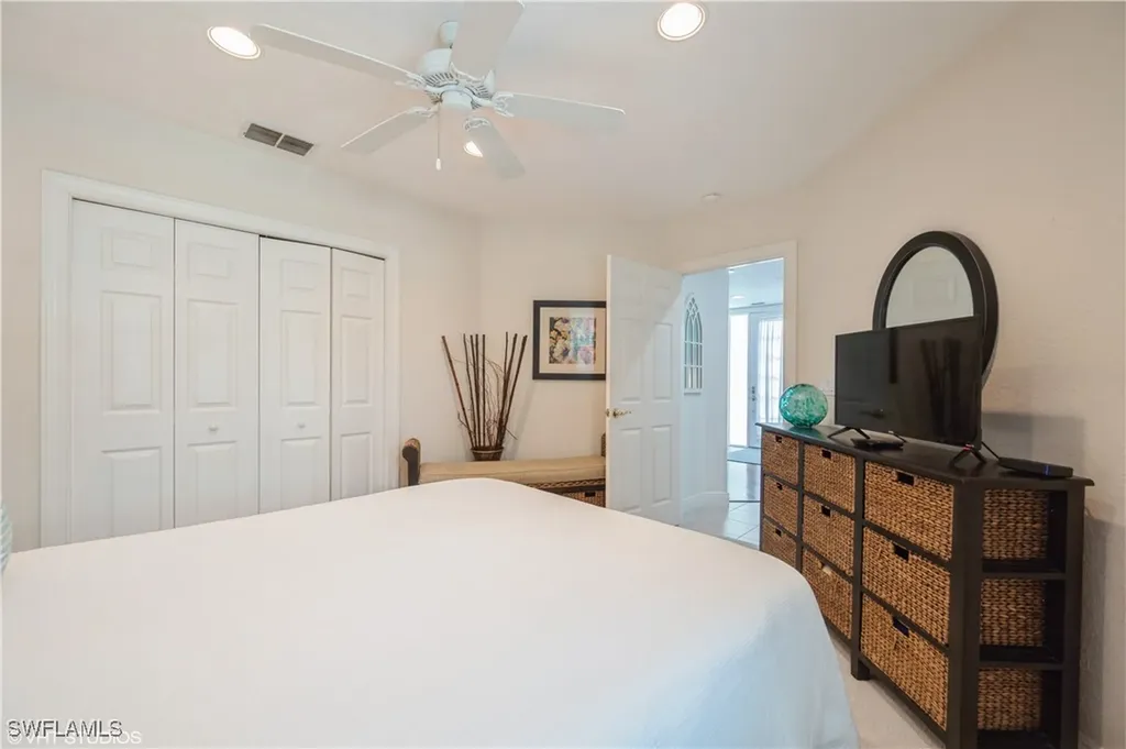 4610 Hawks Nest Drive Naples FL 34114