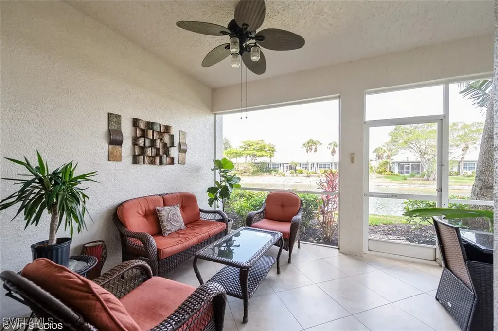 4610 Hawks Nest Drive Naples FL 34114