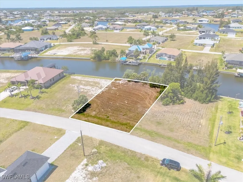 2306 NW 37th Place Cape Coral FL 33993