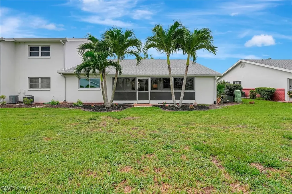 8760 Lueck Lane Fort Myers FL 33919