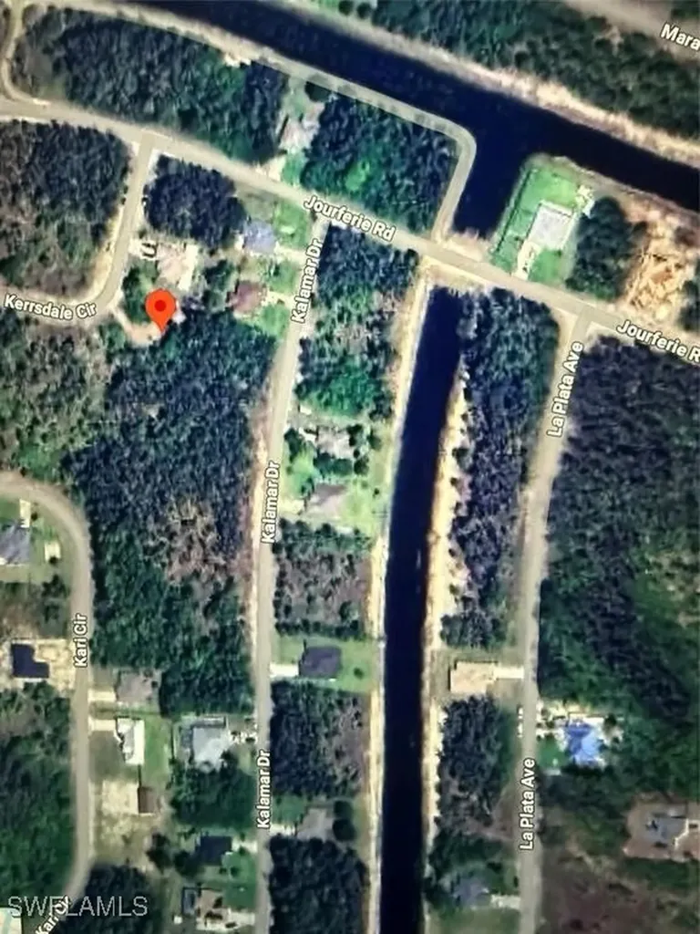 318 Kerrsdale Circle Lehigh Acres FL 33974