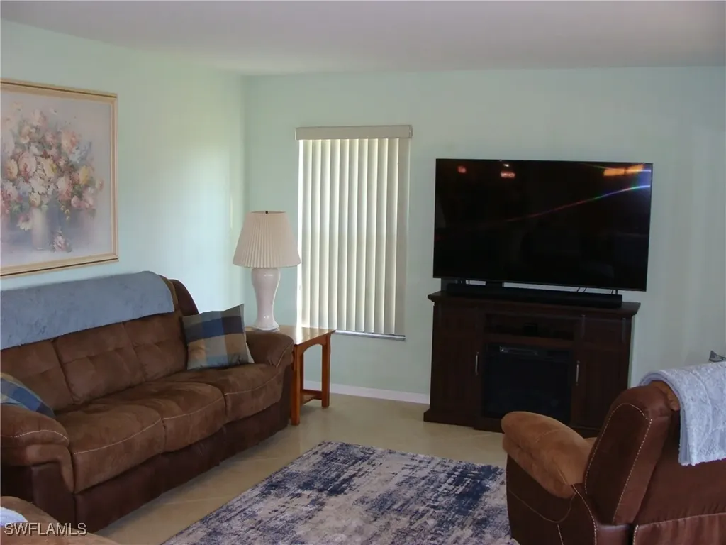 4802 Lakewood Boulevard Naples FL 34112