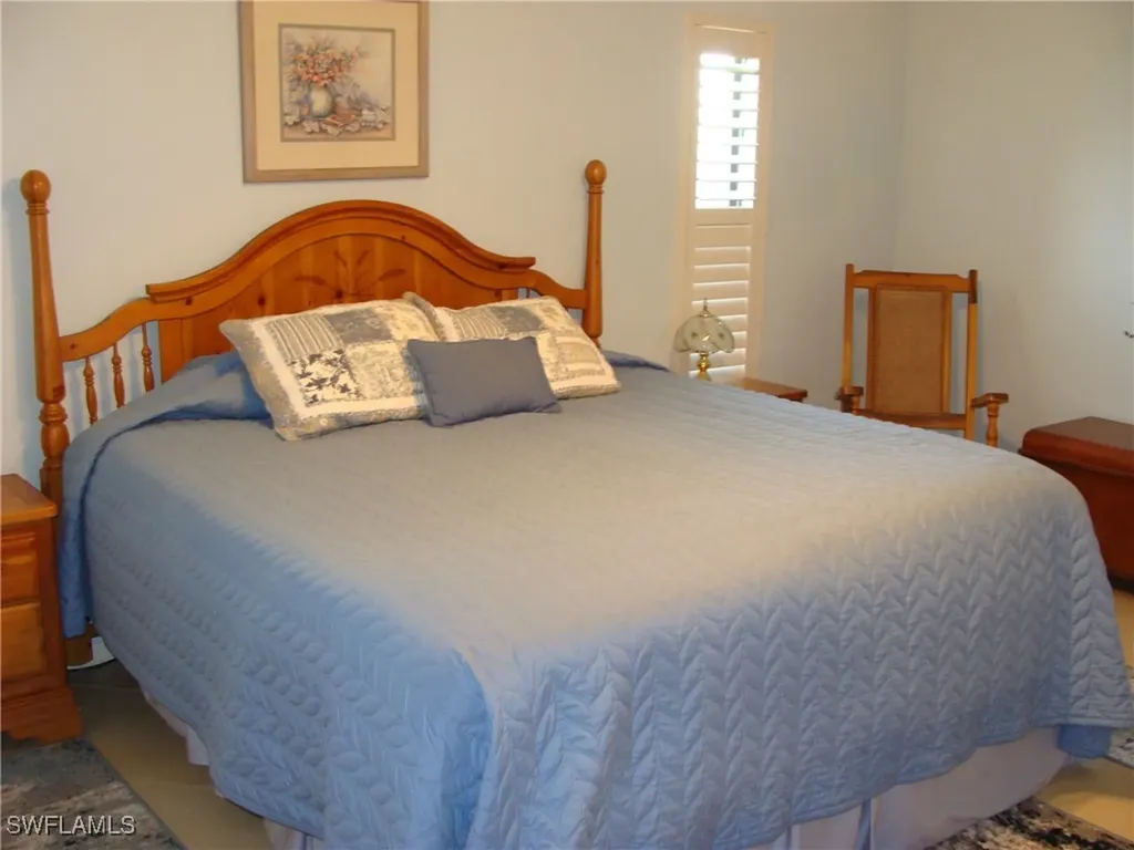 4802 Lakewood Boulevard Naples FL 34112