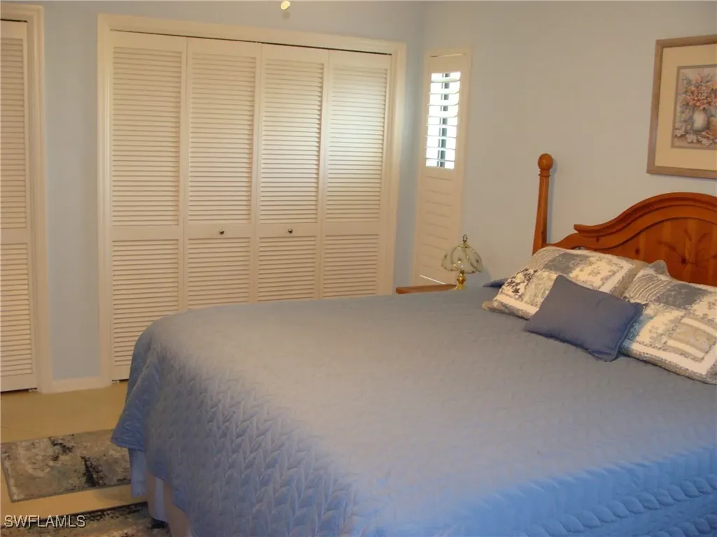 4802 Lakewood Boulevard Naples FL 34112