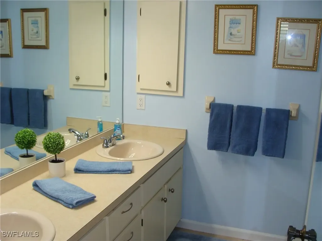 4802 Lakewood Boulevard Naples FL 34112