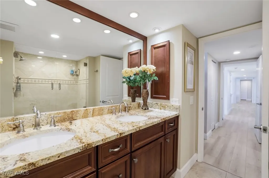 4041 Gulf Shore Boulevard N Naples FL 34103