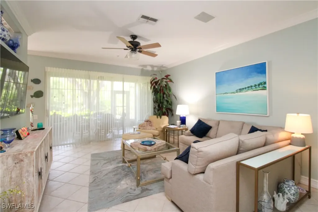 817 Carrick Bend Circle Naples FL 34110