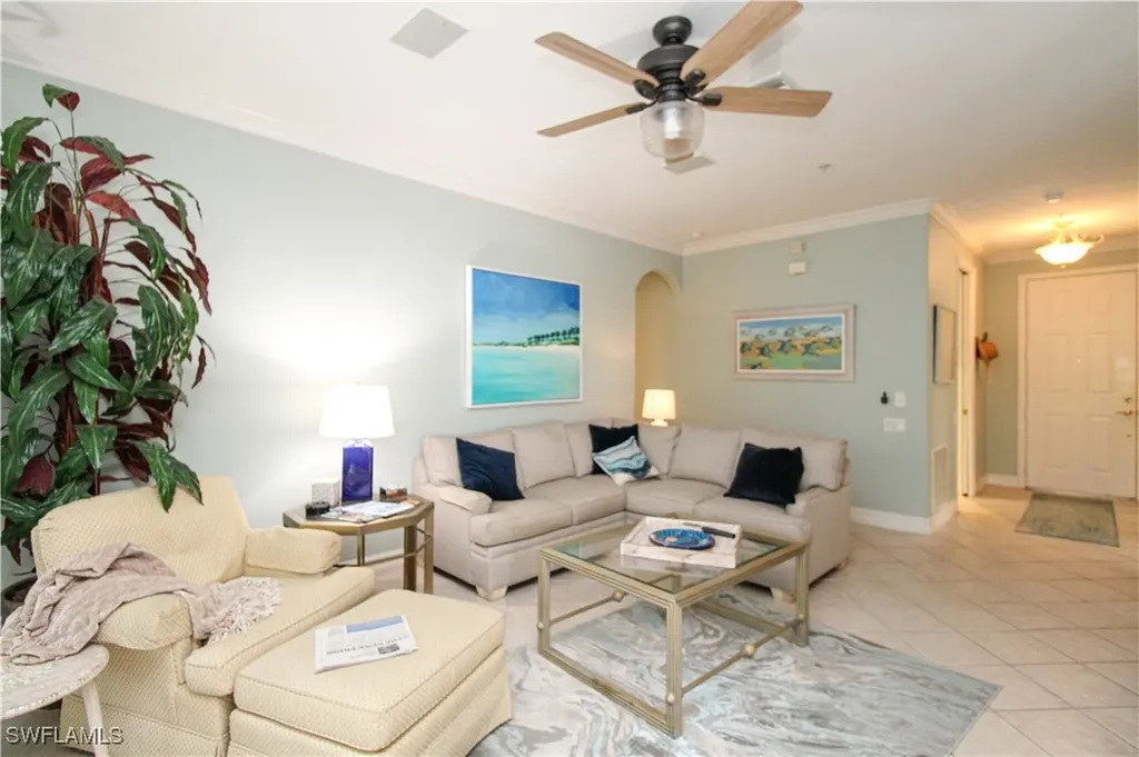 817 Carrick Bend Circle Naples FL 34110