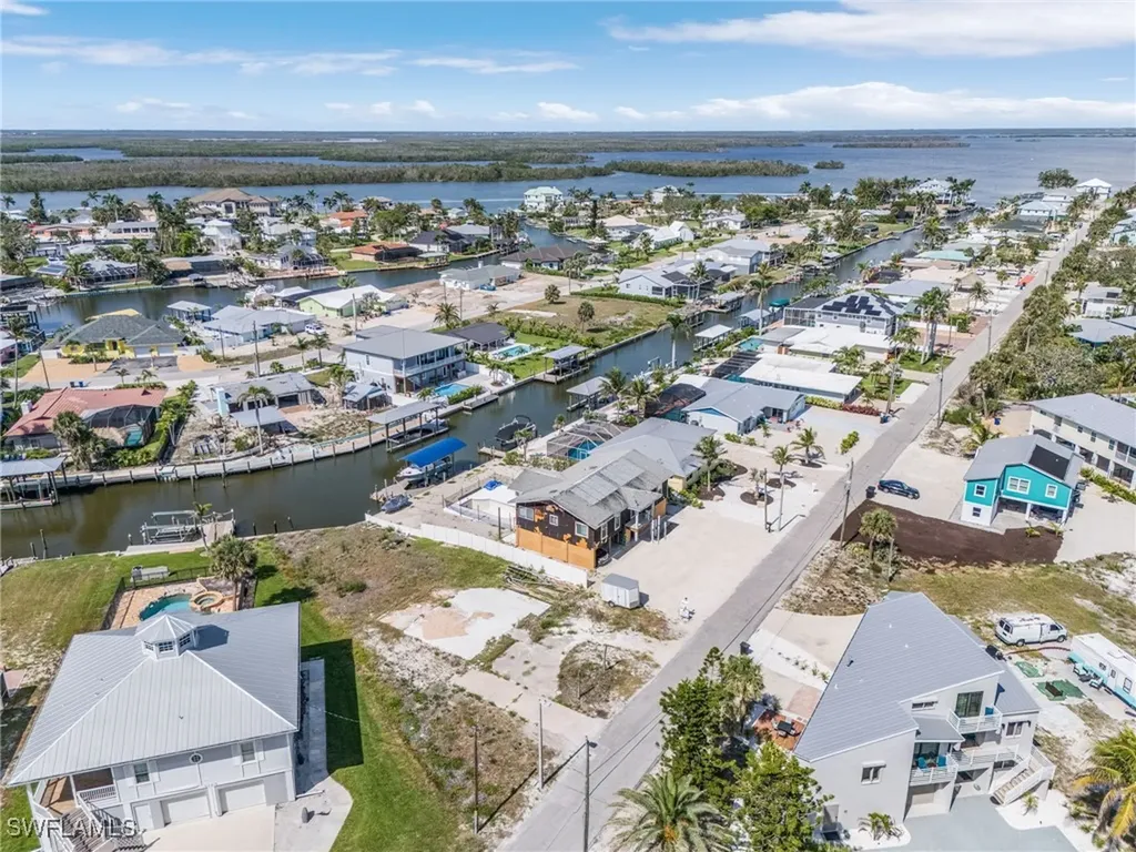 5199 Avenida Pescadora Fort Myers Beach FL 33931