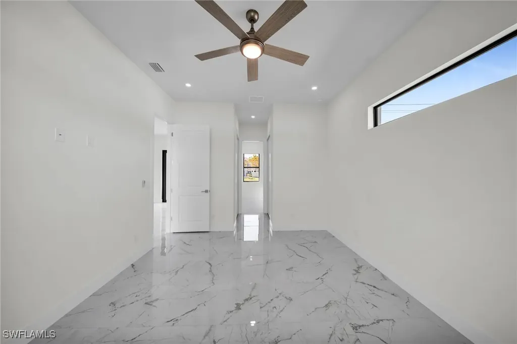 404 SW 28th Place Cape Coral FL 33991