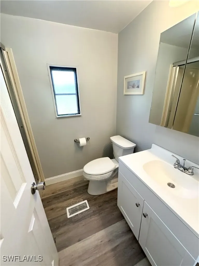 16091 Siesta Drive Fort Myers FL 33908