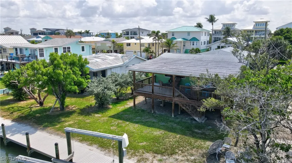 171 Primo Drive Fort Myers Beach FL 33931
