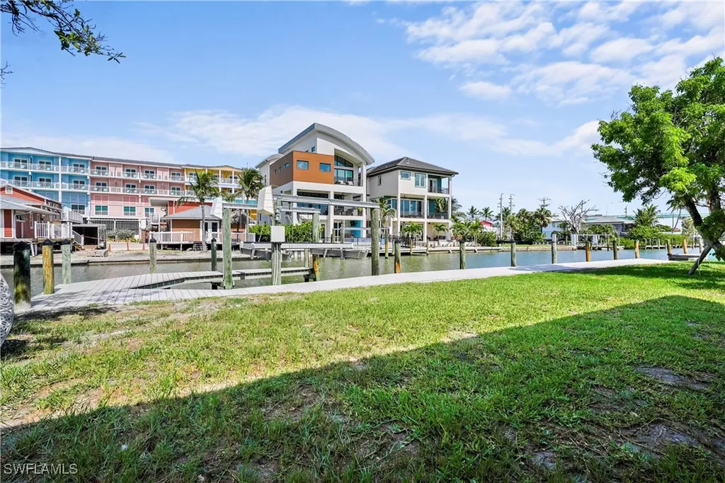 171 Primo Drive Fort Myers Beach FL 33931
