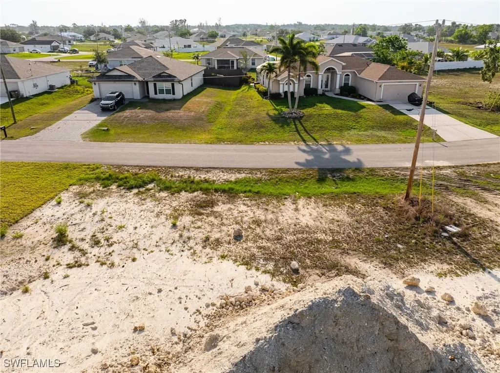 4230 NE 17th Avenue Cape Coral FL 33909