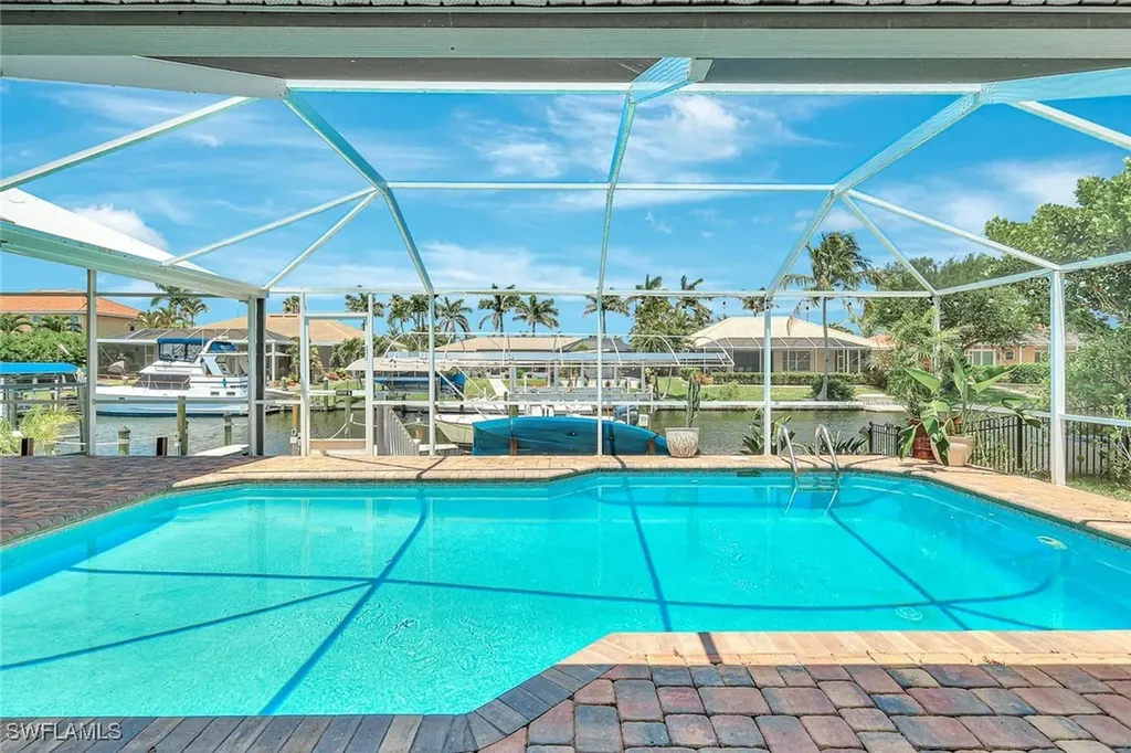 5012 SW 8th Place Cape Coral FL 33914