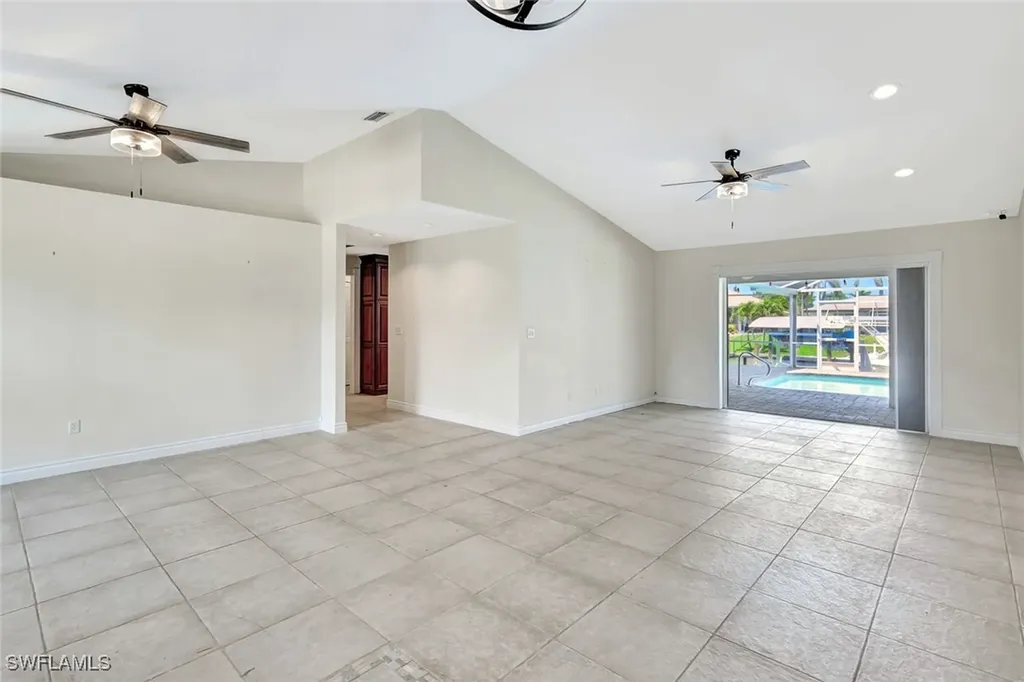 5012 SW 8th Place Cape Coral FL 33914