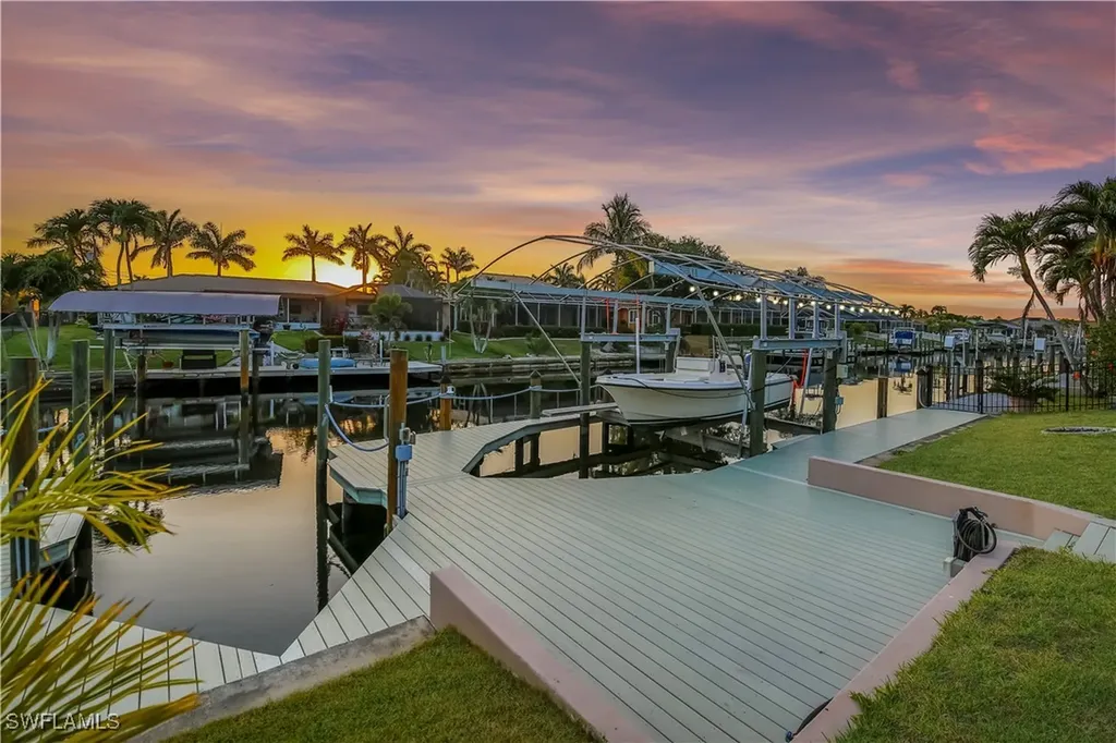 5012 SW 8th Place Cape Coral FL 33914