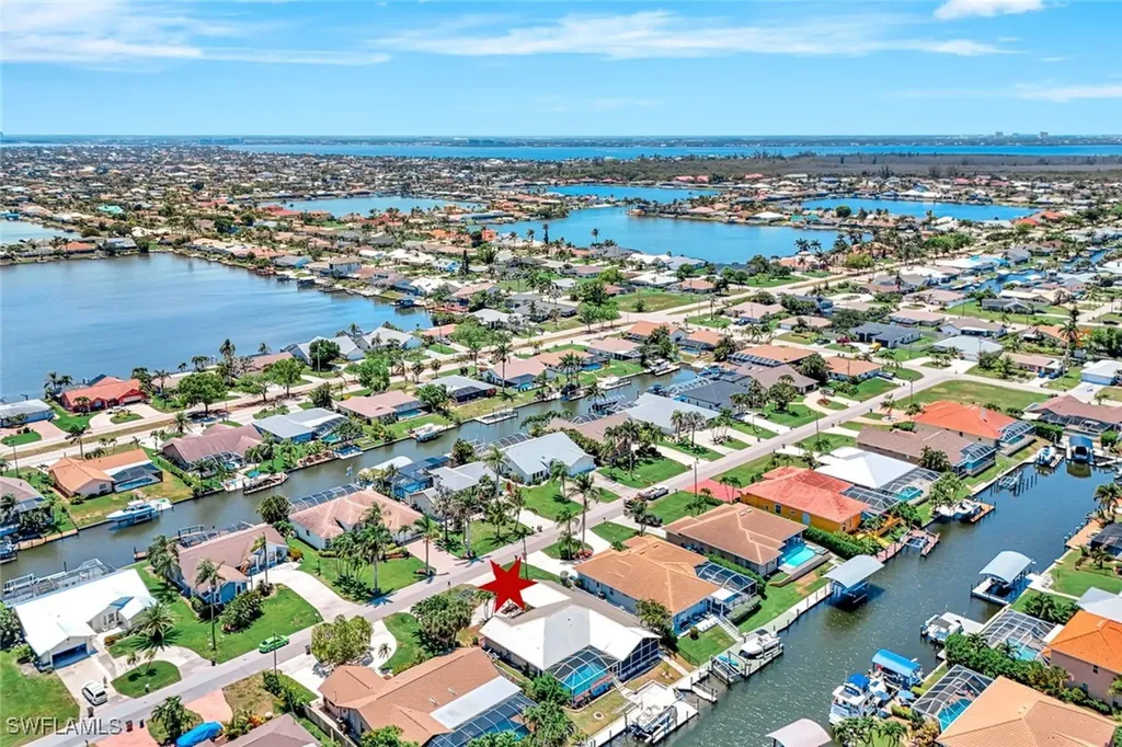5012 SW 8th Place Cape Coral FL 33914