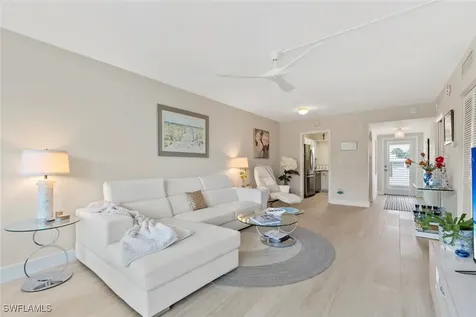 460 Broad Avenue S Naples FL 34102