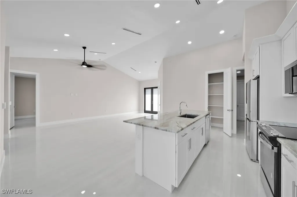 1520 NW 36th Place Cape Coral FL 33993