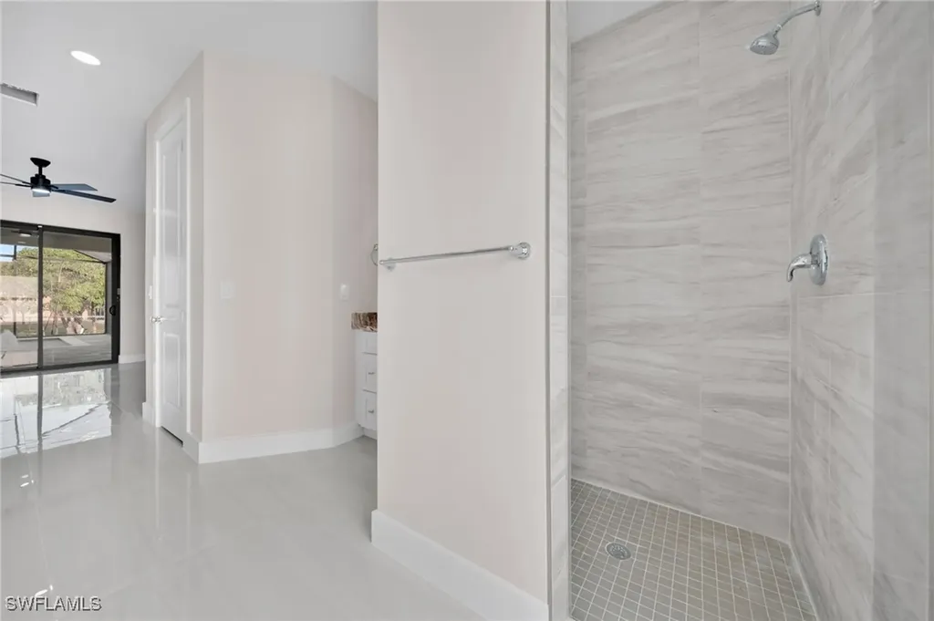 1520 NW 36th Place Cape Coral FL 33993