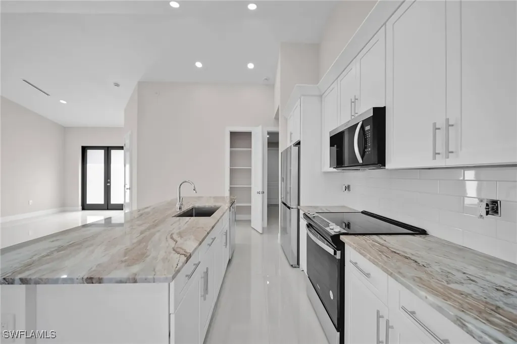 1520 NW 36th Place Cape Coral FL 33993
