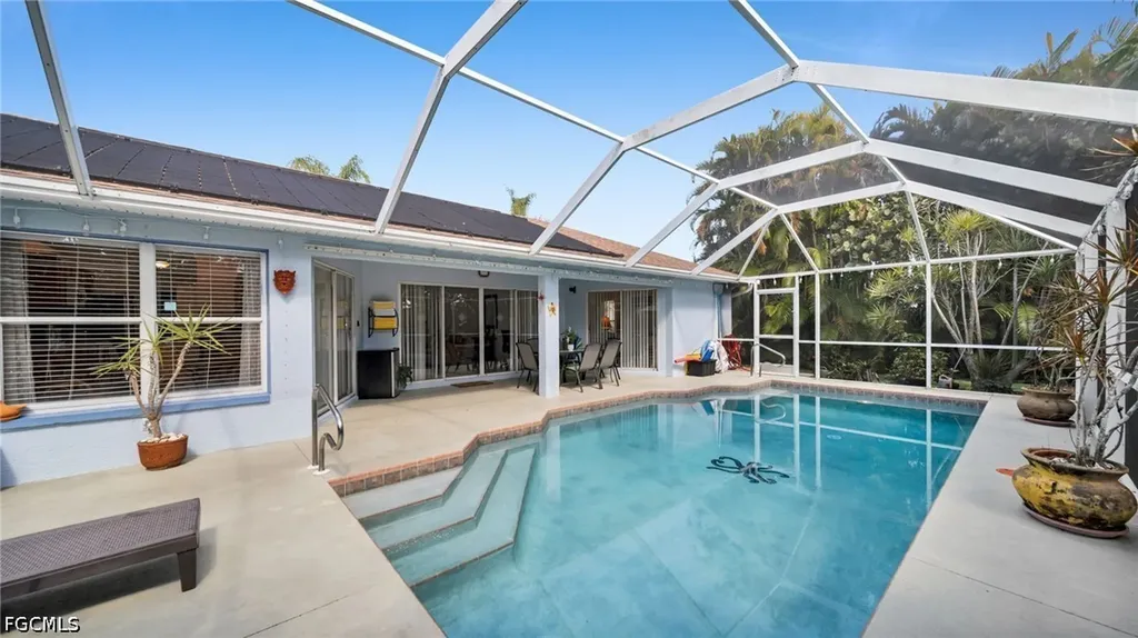 310 SE 27th Terrace Cape Coral FL 33904