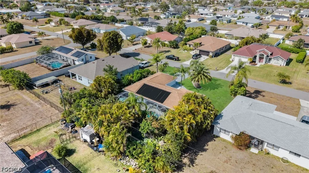 310 SE 27th Terrace Cape Coral FL 33904